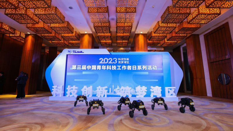 人工智能应用指南：最新版深度解析
